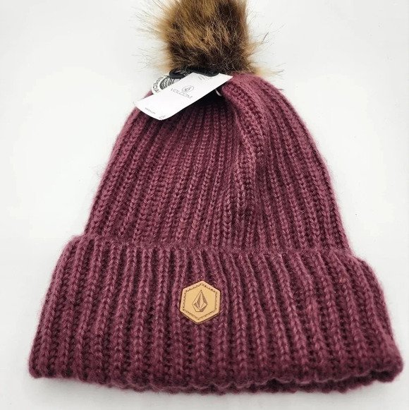 Volcolm Lula Burgundy Beanie NWT - Picture 1 of 6